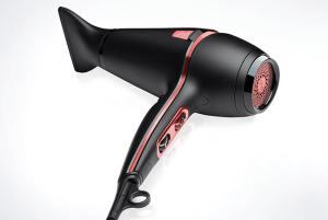 Is your hair dry & damaged? We are spilling our hair secrets to strengthen & lengthen your 'do. Read our tips and professional stylist Ashley Seal's tricks!